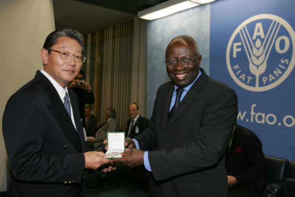 Dr. Shin IMAI and former D.G Dr. Jacqeus Diouf of UN-FAO, Rome, Italy